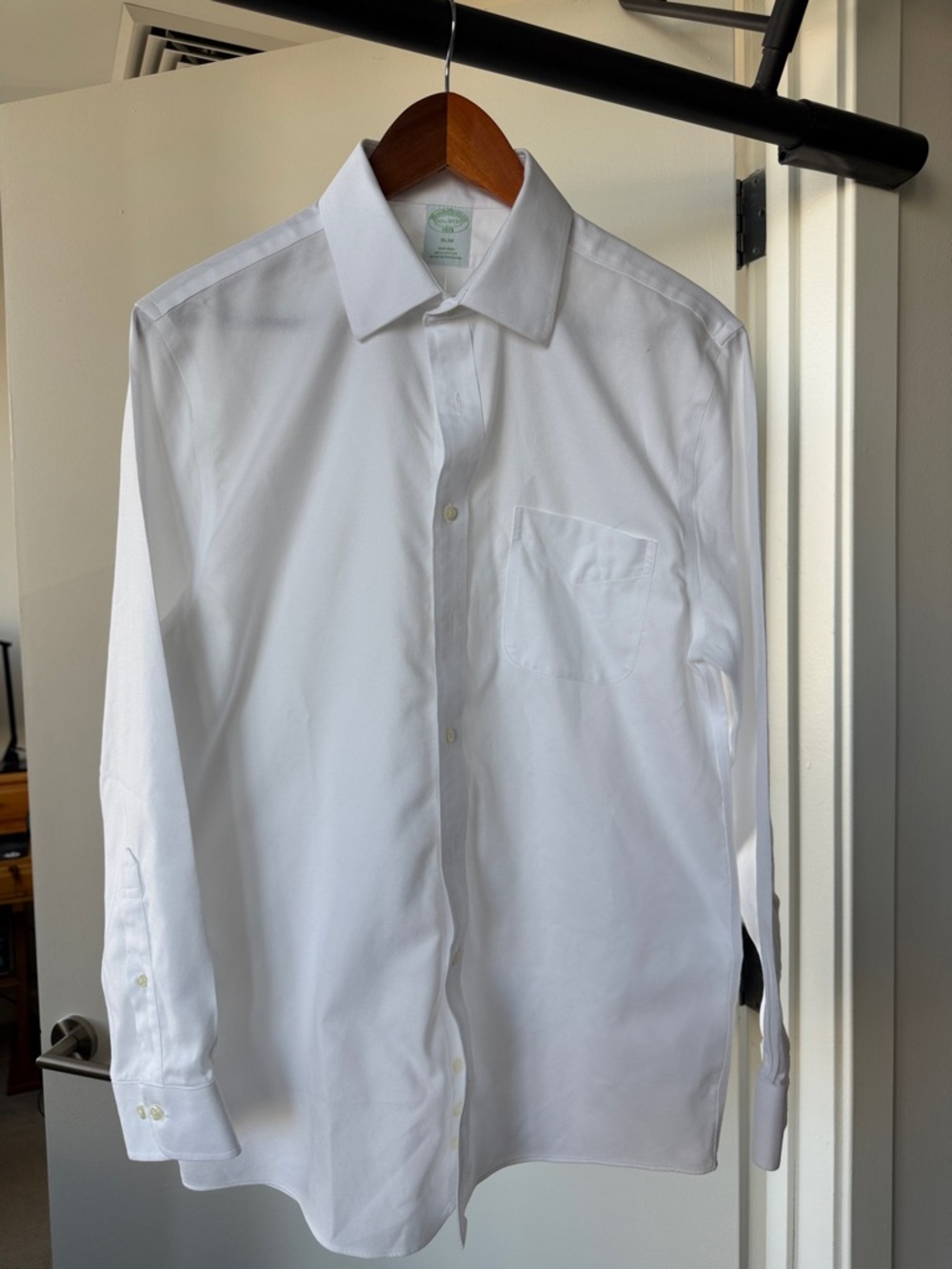 Brooks Brothers Men's Classic White Dress Shirt